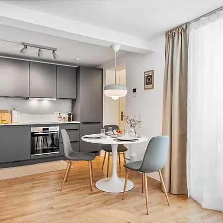 Whonap - Urban I Business I Zentral I Dachterrasse I Kueche Apartment Neckarsulm