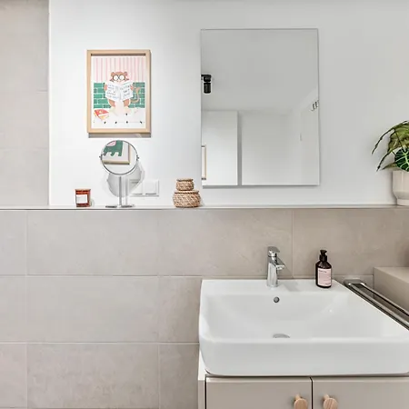 Whonap - Urban I Business I Zentral I Dachterrasse I Kueche Apartment *
